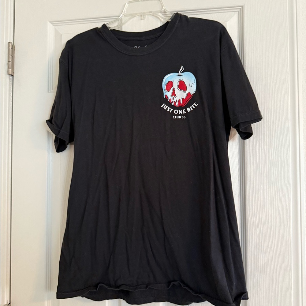 Black Graphic Snow White inspired Short Sleeve Tee